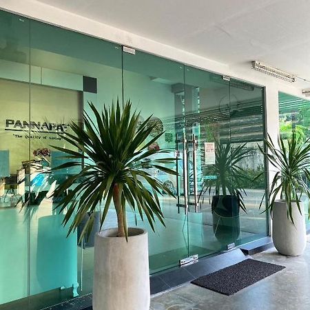 Pannapat Place Bangkok Esterno foto